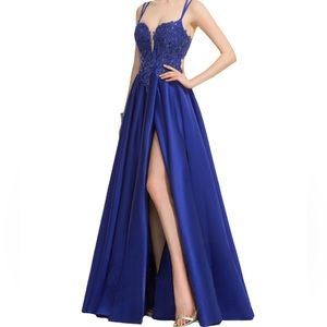 Navy Blue Ball-Gown/Princess V-neck Floor-Length Gown SZ 0